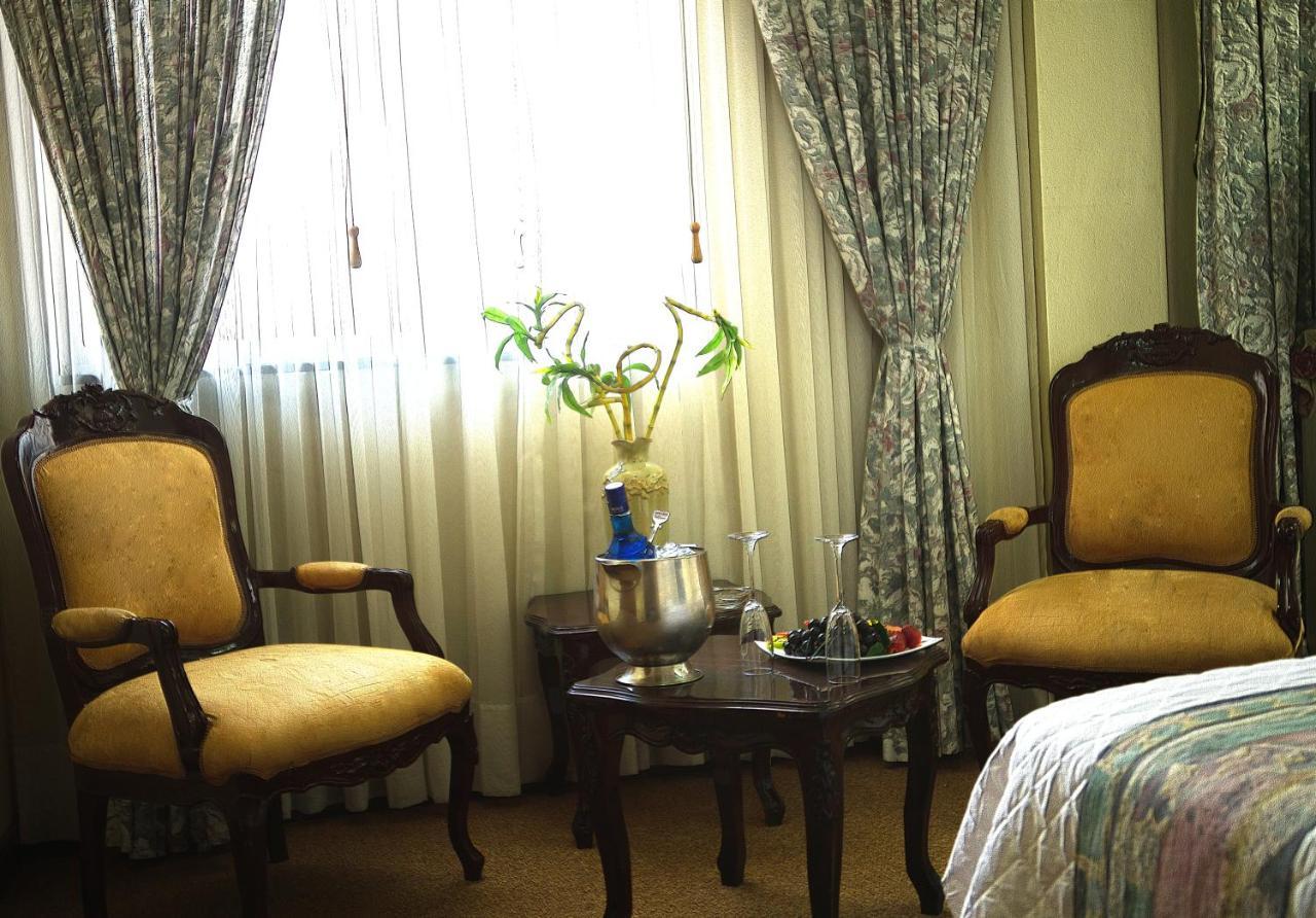 Gran Hotel Ambassador Cochabamba Exterior photo